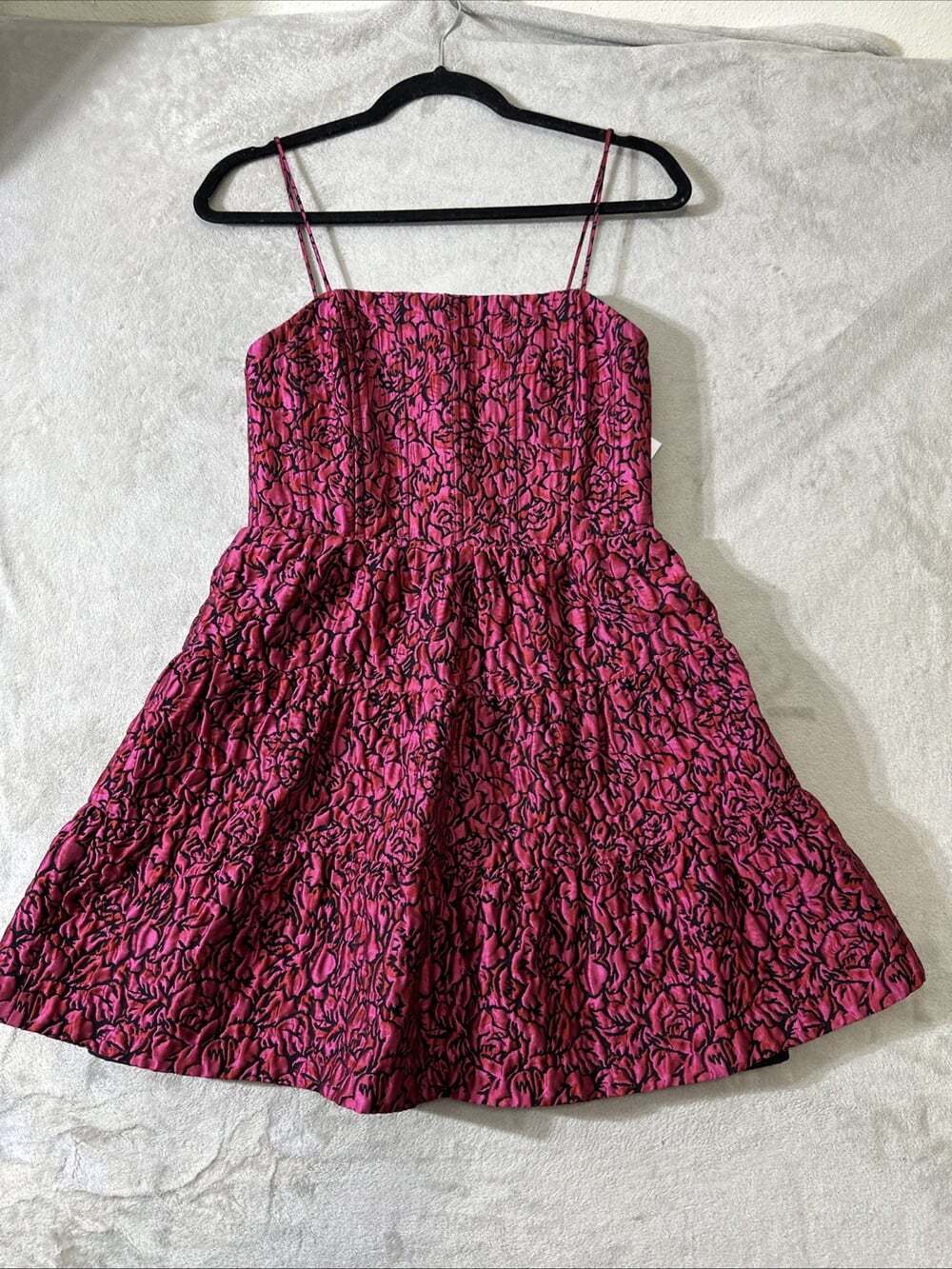 Alice + Olivia Size 4 Wild Pink Black Floral Jacquard Fit Flare Mini Dress NWT